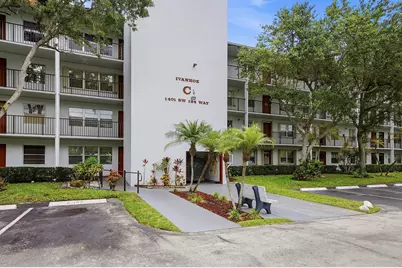 1401 SW 134th Way #410c, Pembroke Pines, FL 33027 - Photo 3