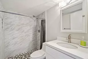 1401 SW 134th Way, Pembroke Pines, FL 33027 - Photo 15