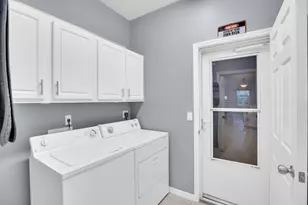 240 SW Champagne Ct Ct SW, Vero Beach, FL 32968 - Photo 13