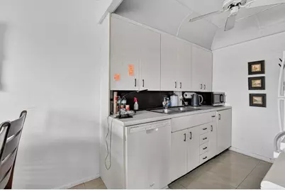 4024 Guildford E #4024, Boca Raton, FL 33434 - Photo 7