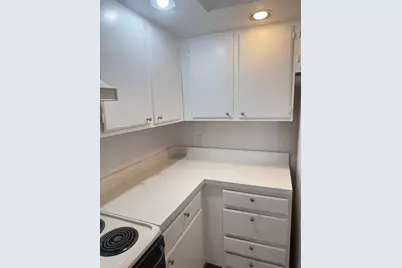 3350 N Pinewalk Dr #1426, Margate, FL 33063 - Photo 3