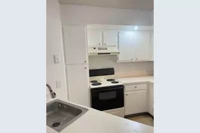 3350 N Pinewalk Dr #1426, Margate, FL 33063 - Photo 5