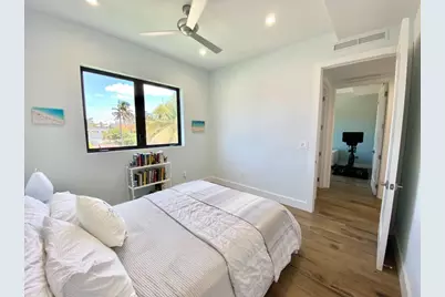 348 Balboa Street, Hollywood, FL 33019 - Photo 37