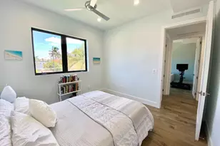 348 Balboa St, Hollywood, FL 33019 - Photo 37