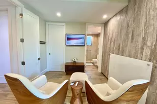 348 Balboa St, Hollywood, FL 33019 - Photo 13