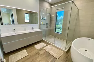 348 Balboa St, Hollywood, FL 33019 - Photo 27