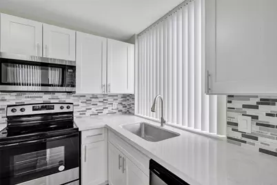 4222 Inverrary Boulevard #4810, Lauderhill, FL 33319 - Photo 13