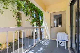 8100 Geneva Ct, Doral, FL 33166 - Photo 15