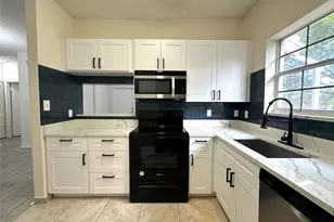 641 Cypress Lake Blvd, Pompano Beach, FL 33064 - Photo 13