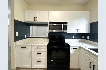 641 Cypress Lake Boulevard #K18, Pompano Beach, FL 33064 - Photo 11
