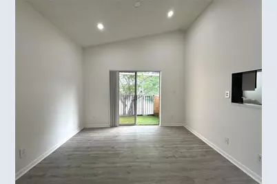 641 Cypress Lake Boulevard #K18, Pompano Beach, FL 33064 - Photo 3