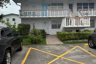 145 Northampton, West Palm Beach, FL 33417 - Photo 3