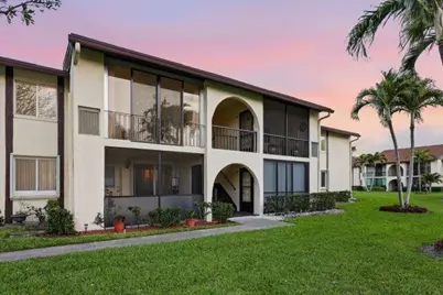 3561 Tall Pine Way #C2, Greenacres, FL 33463 - Photo 3