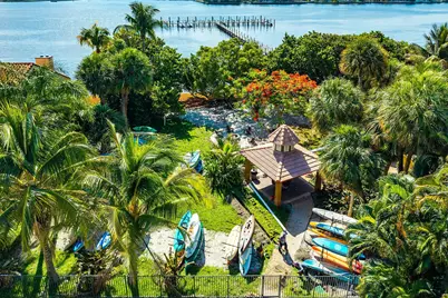 16 Via Lago, Boynton Beach, FL 33435 - Photo 45