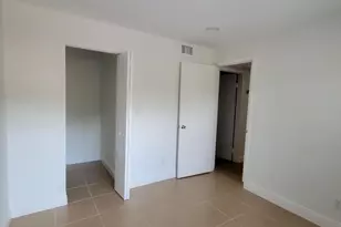 971 NW 122nd Terrace, Pembroke Pines, FL 33026 - Photo 11