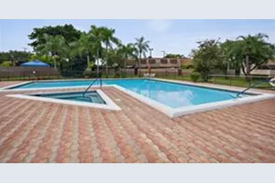 971 NW 122nd Terrace, Pembroke Pines, FL 33026 - Photo 21
