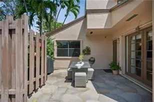 971 NW 122nd Terrace, Pembroke Pines, FL 33026 - Photo 3