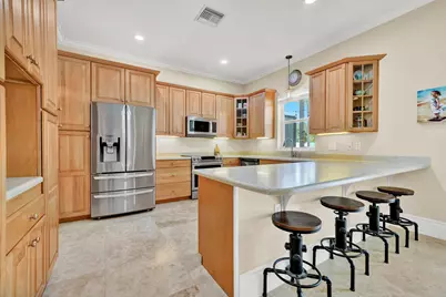 6681 140th Lane N, Palm Beach Gardens, FL 33418 - Photo 5