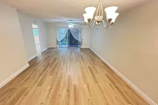900 SW 142nd Ave, Pembroke Pines, FL 33027 - Photo 13