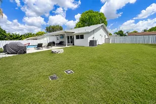11100 NW 25th Ct, Sunrise, FL 33322 - Photo 33