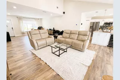 11100 NW 25th Court, Sunrise, FL 33322 - Photo 9