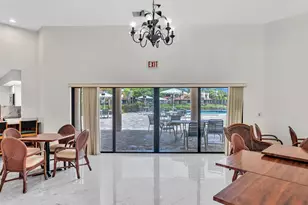 9001 W Sunrise Blvd, Plantation, FL 33322 - Photo 27