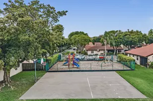 9001 W Sunrise Blvd, Plantation, FL 33322 - Photo 29