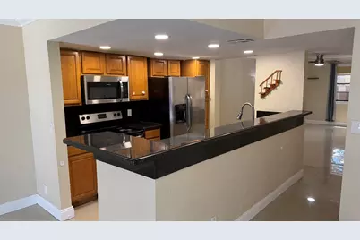 1114 NW 79th Drive, Plantation, FL 33322 - Photo 9