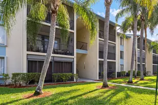 1113 Green Pine Blvd, West Palm Beach, FL 33409 - Photo 1