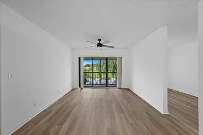 1113 Green Pine Boulevard #C2, West Palm Beach, FL 33409 - Photo 5