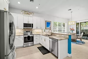 10099 SW Duccio Ln, Port Saint Lucie, FL 34986 - Photo 17