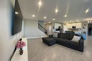 10638 SW Vasari Way, Port Saint Lucie, FL 34987 - Photo 15