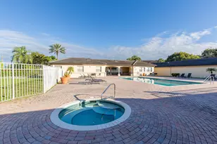 2100 Greenview Shores Blvd, Wellington, FL 33414 - Photo 21