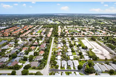 2401 SW Estella Terrace, Palm City, FL 34990 - Photo 27