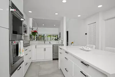 6602 Thornhill Court, Boca Raton, FL 33433 - Photo 7
