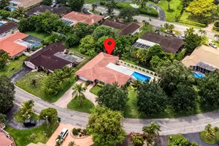 3860 NW 100th Ave, Coral Springs, FL 33065 - Photo 3
