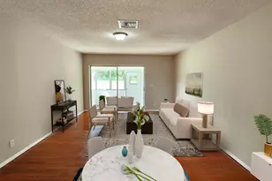 2521 Dudley Dr W, West Palm Beach, FL 33415 - Photo 5