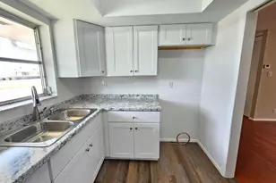 2521 Dudley Dr W, West Palm Beach, FL 33415 - Photo 11