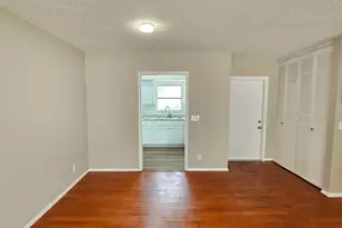 2521 Dudley Dr W, West Palm Beach, FL 33415 - Photo 7