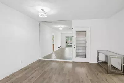 180 Lake Frances Drive, West Palm Beach, FL 33411 - Photo 13
