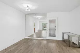 180 Lake Frances Dr, West Palm Beach, FL 33411 - Photo 13