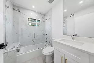 216 NE 23rd Ave, Pompano Beach, FL 33062 - Photo 9