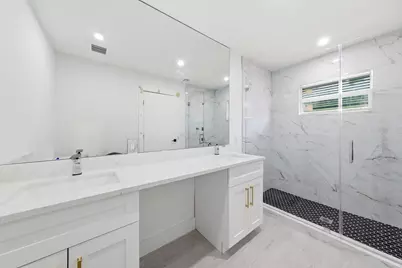 216 NE 23rd Avenue, Pompano Beach, FL 33062 - Photo 13