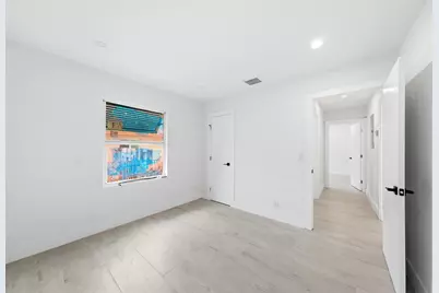 216 NE 23rd Avenue, Pompano Beach, FL 33062 - Photo 17