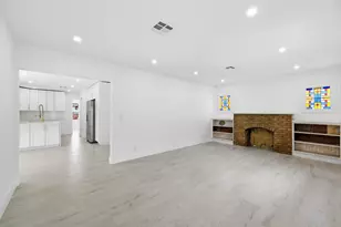 216 NE 23rd Ave, Pompano Beach, FL 33062 - Photo 11