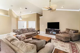9101 Baybury Ln, West Palm Beach, FL 33411 - Photo 5