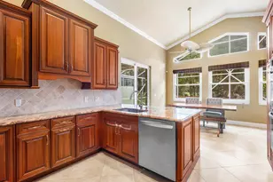 9101 Baybury Ln, West Palm Beach, FL 33411 - Photo 5
