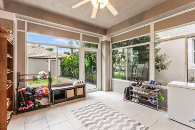 8215 Calterra Drive, Palm Beach Gardens, FL 33418 - Photo 11