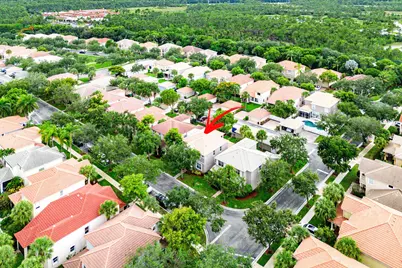 8215 Calterra Drive, Palm Beach Gardens, FL 33418 - Photo 25