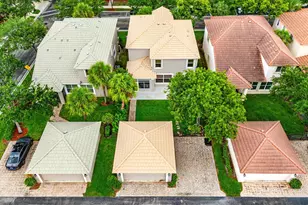 8215 Calterra Dr, Palm Beach Gardens, FL 33418 - Photo 29